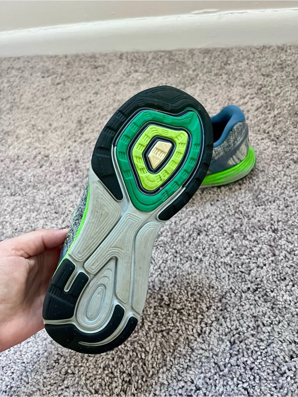 Nike woman’s Blue and Neon Green Running Sneakers - Picture 3 of 4